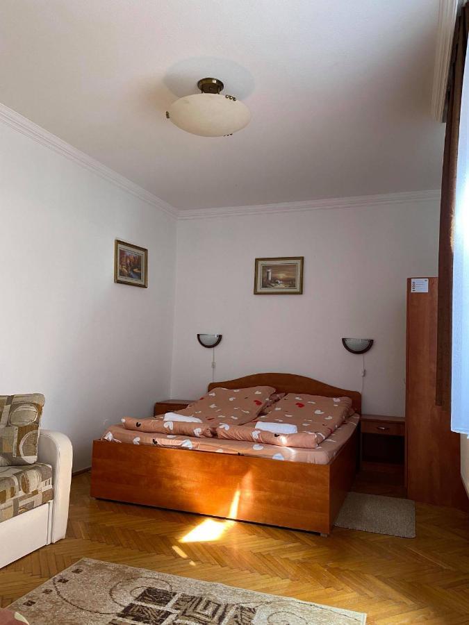 Birta Apartman Hajdúszoboszló 외부 사진